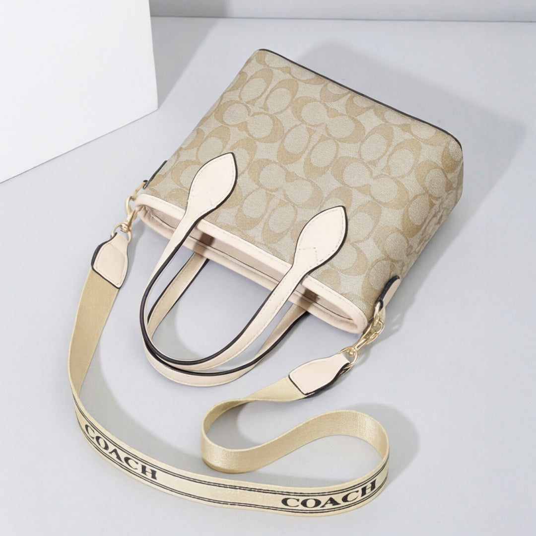 Monéa Signature Bag
